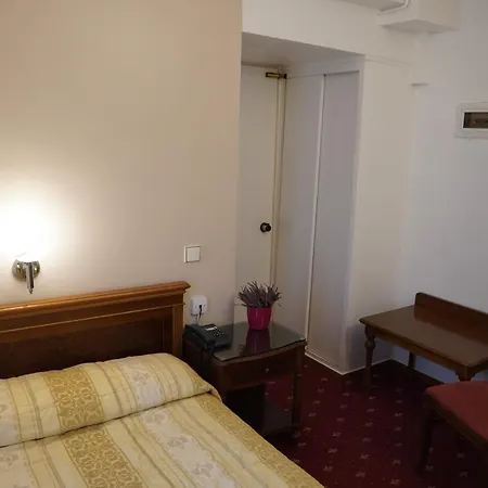 Balasca 3* Atény